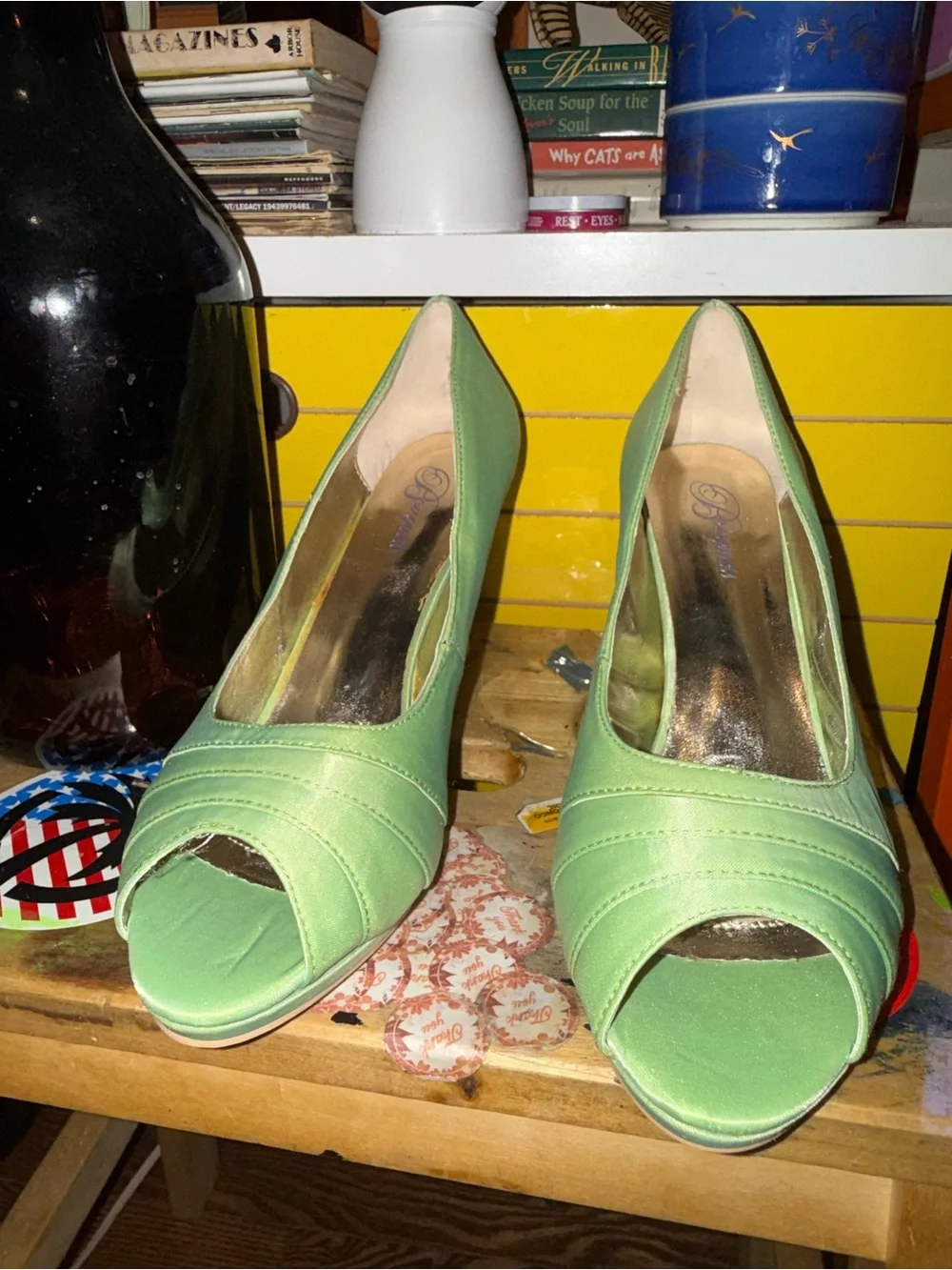 Ladies' Peep-Toe Heels in Light Green